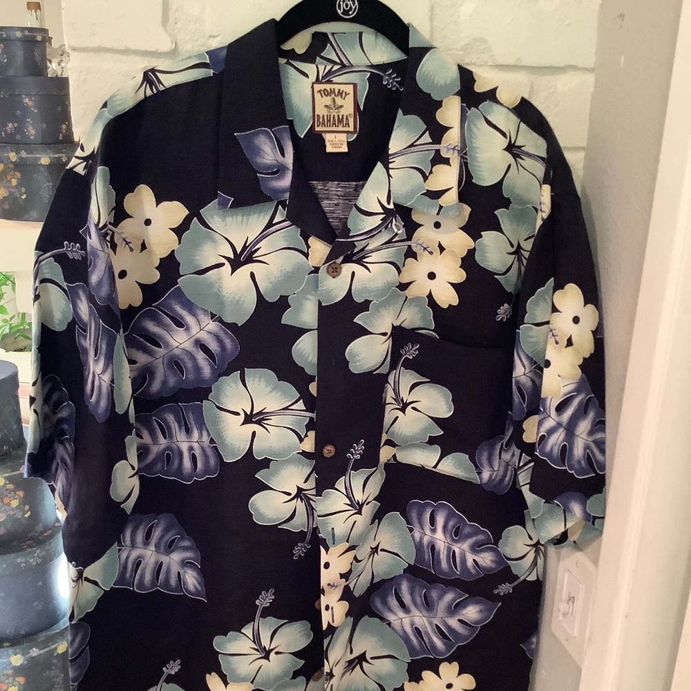Tommy Bahamas silk shirt